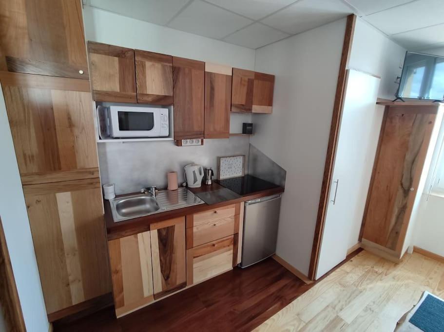 Studio Sympa Avec Petit Dejeuner Entre Canal Et Loire Roanne Exteriör bild