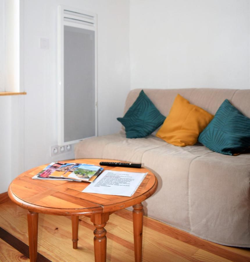 Studio Sympa Avec Petit Dejeuner Entre Canal Et Loire Roanne Exteriör bild
